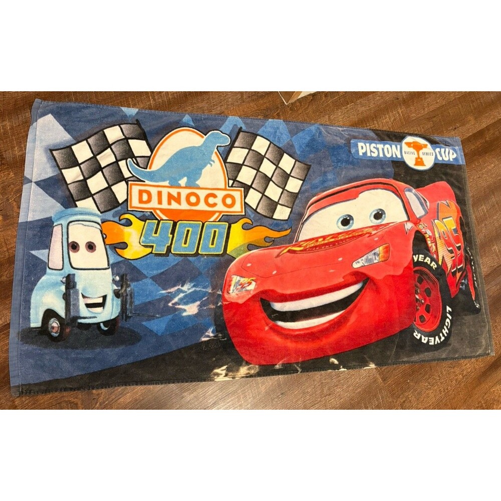 Disney Store Cars Beach Towel Pool Bath Dinoco 400